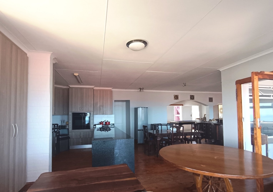 7 Bedroom Property for Sale in Tergniet Western Cape